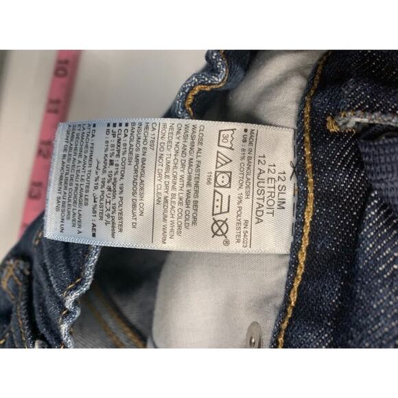 Old Navy Slim Size 12 Womens Loose Boot Cut Denim Jeans Blue Casual Wear - Picture 5 of 6